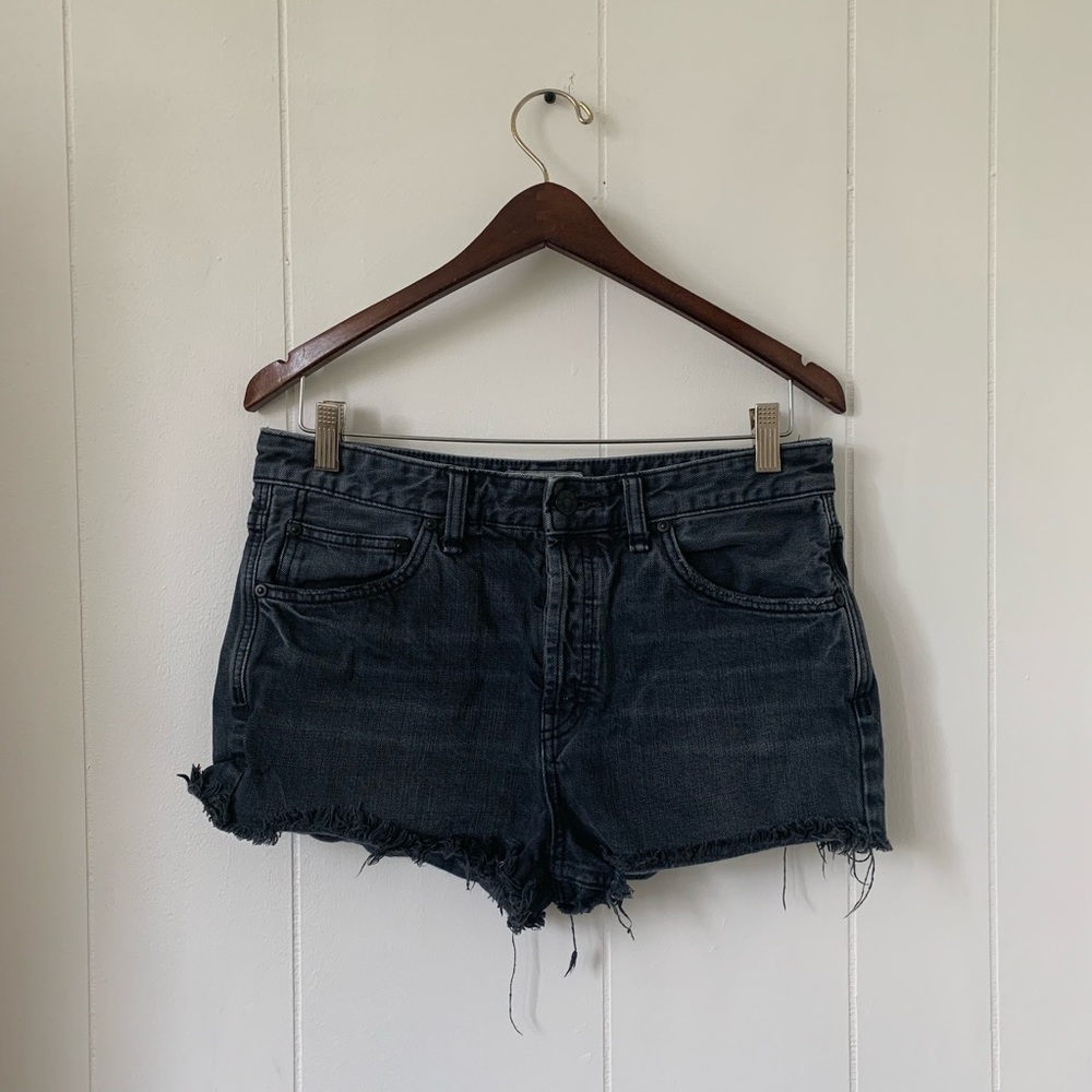 Free People Distressed Denim Shorts Button Fly 28